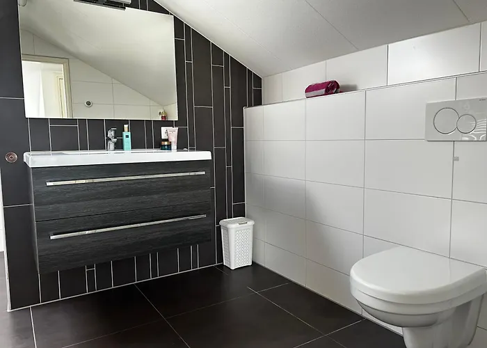 Zandloper Orchis 27 Nyaraló *